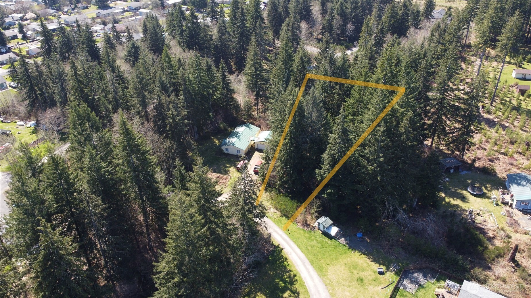 746 Trillium Avenue , Forks, WA 98331