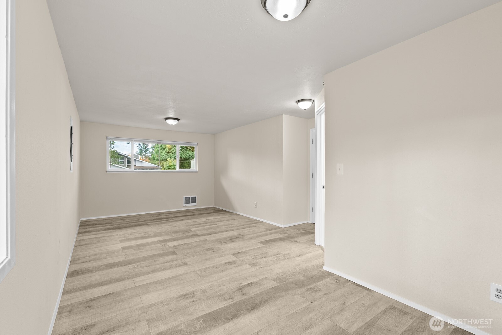 7221 S Sheridan Avenue , Tacoma, WA 98408