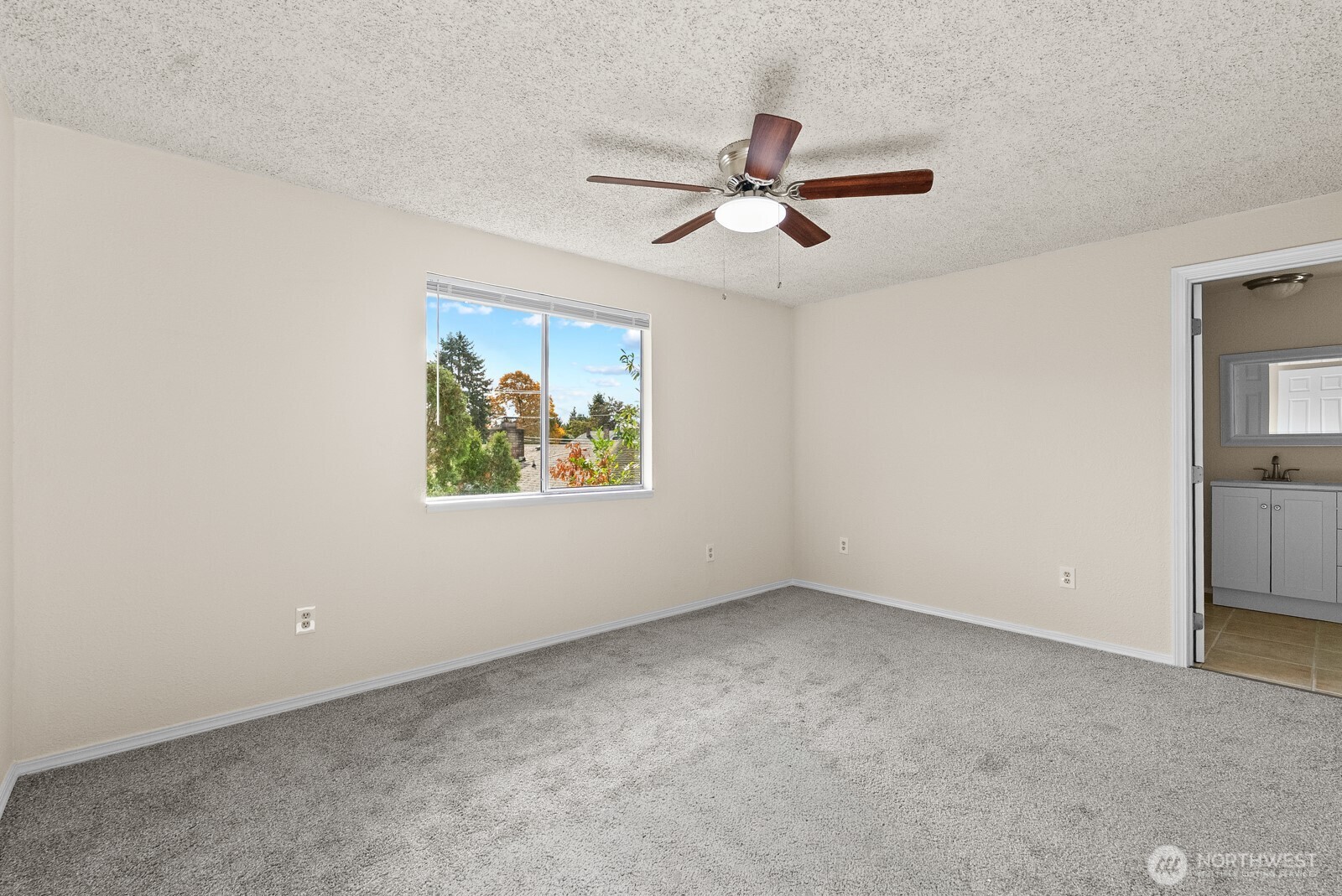 7221 S Sheridan Avenue , Tacoma, WA 98408
