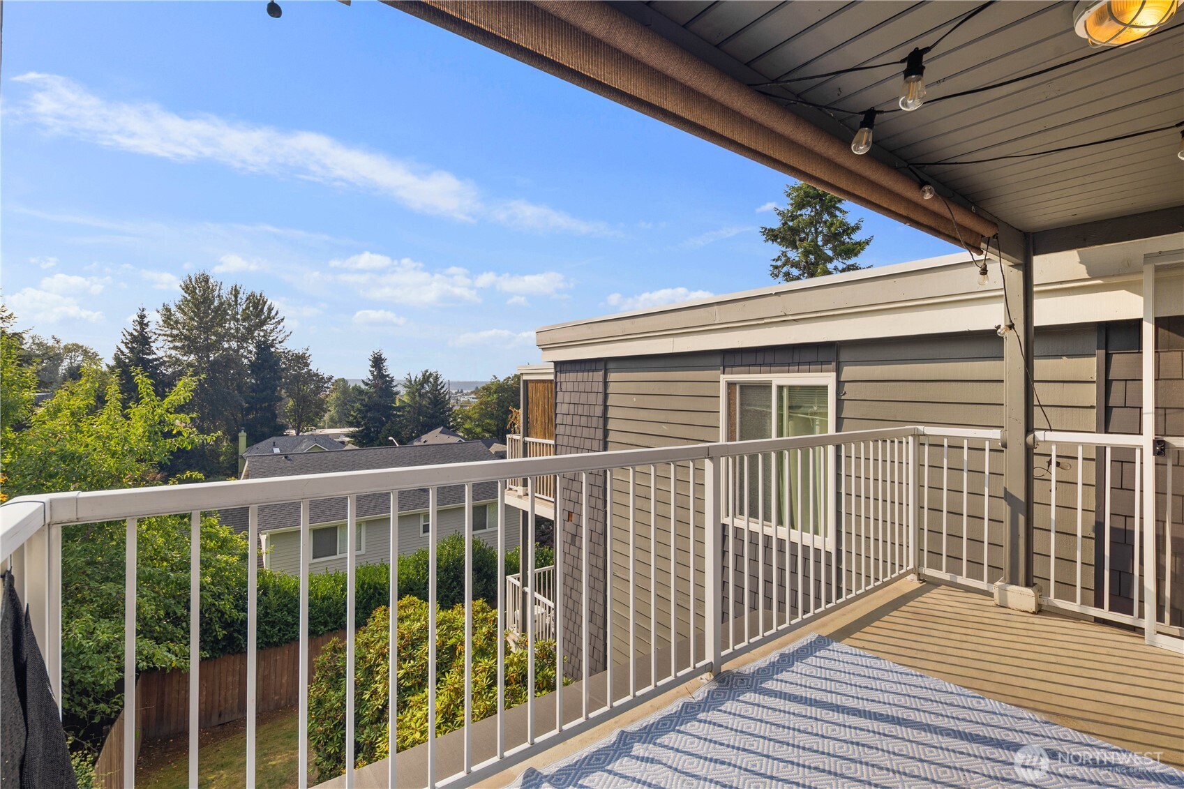 1113 Kirkland Avenue #6B, Kirkland, WA 98033