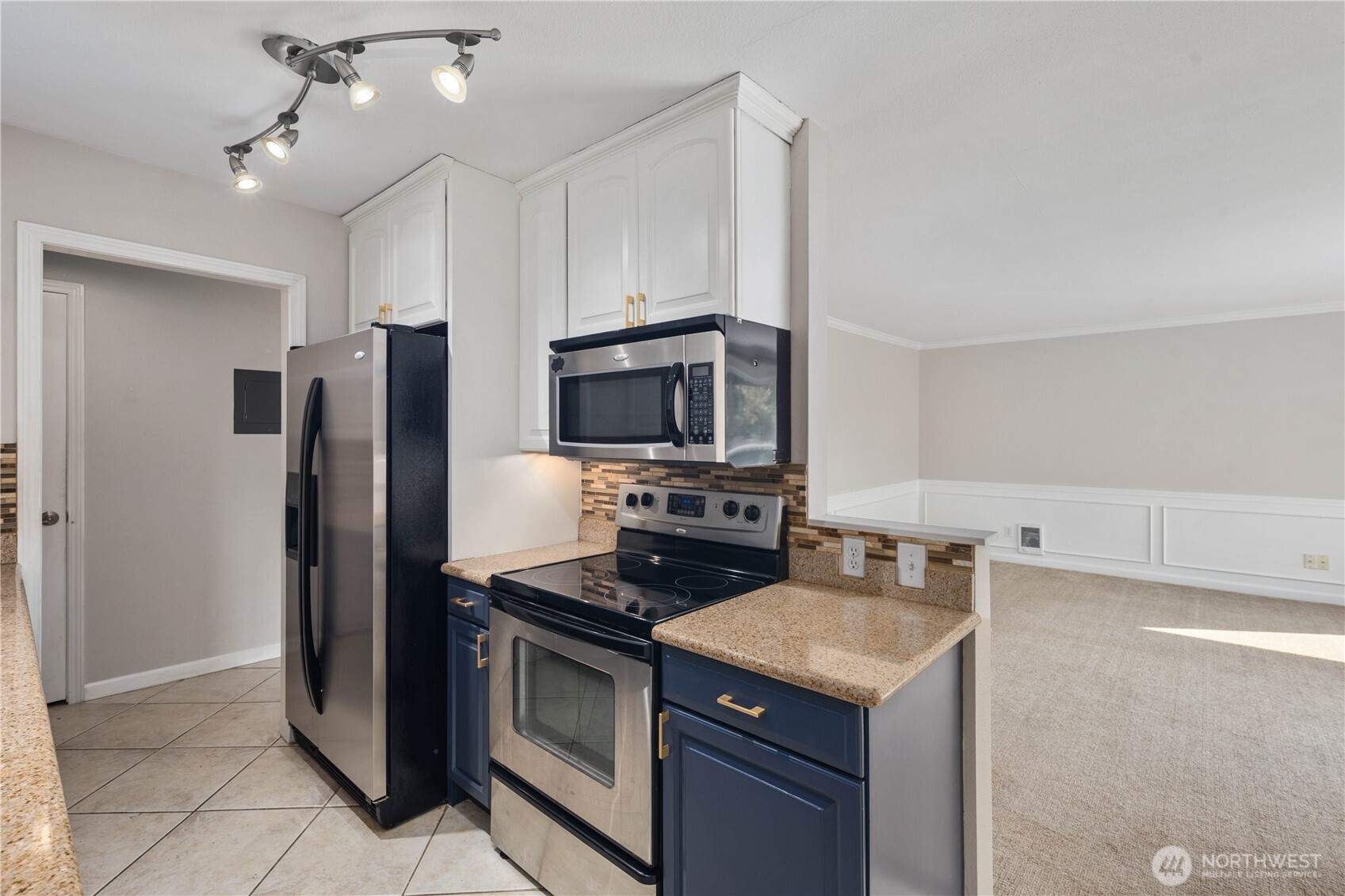 1113 Kirkland Avenue #6B, Kirkland, WA 98033
