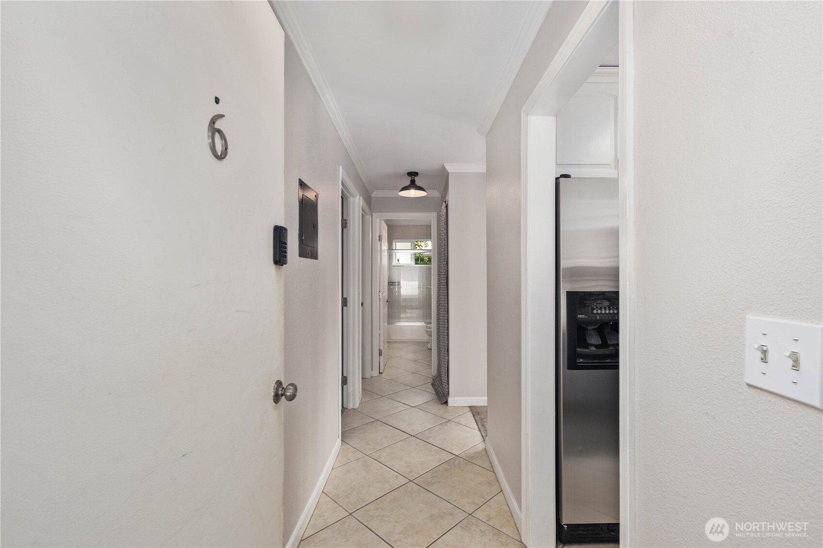 1113 Kirkland Avenue #6B, Kirkland, WA 98033