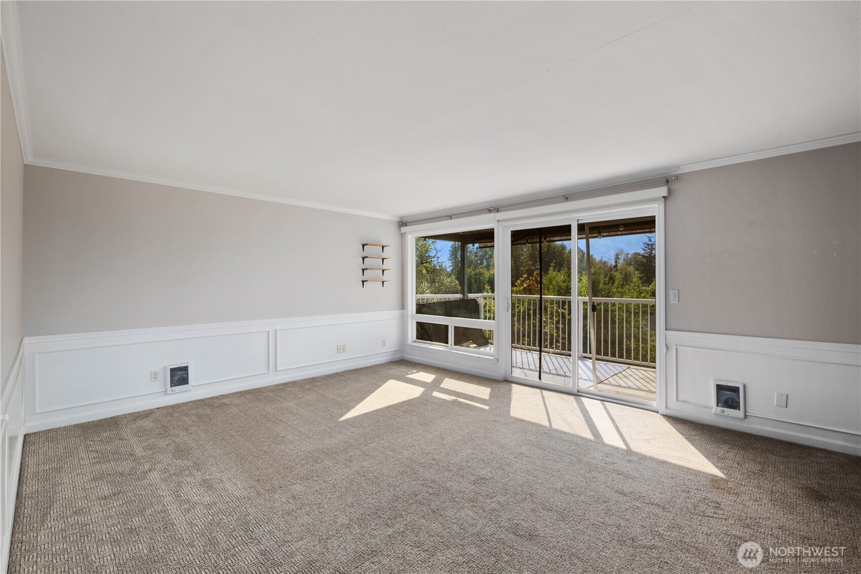 1113 Kirkland Avenue #6B, Kirkland, WA 98033