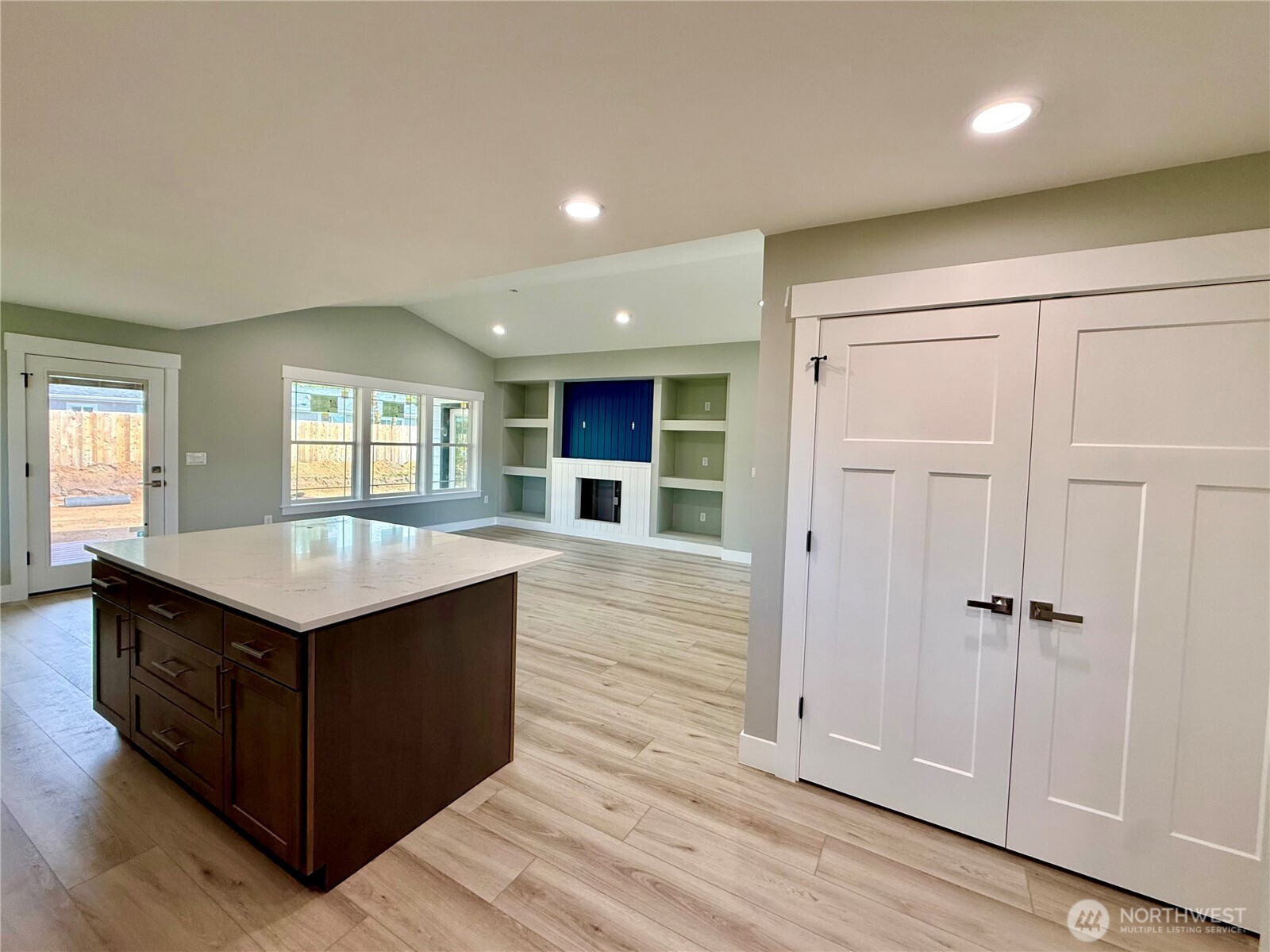 684 Lake Island Avenue SE, Ocean Shores, WA 98569