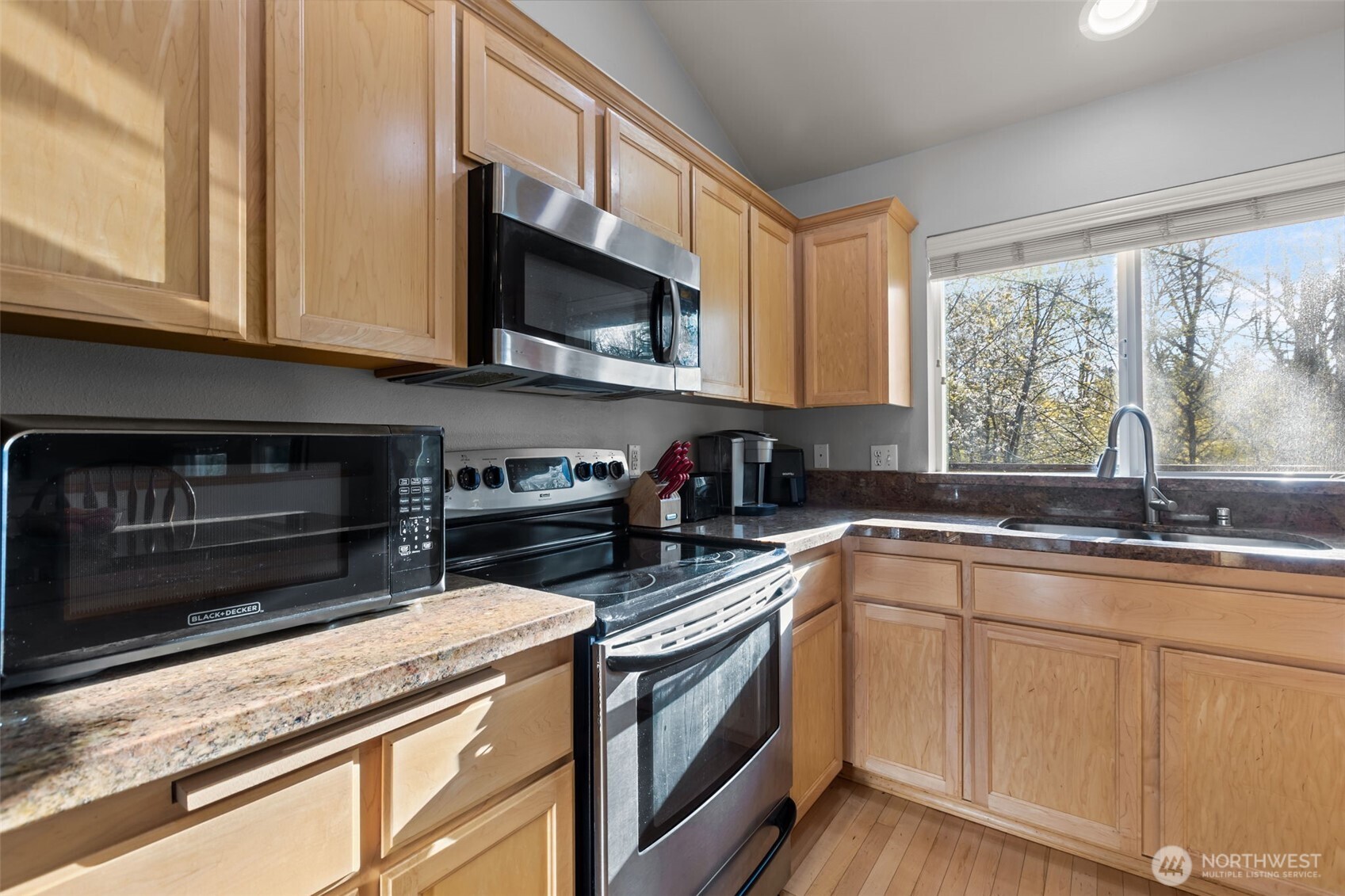 30900 30th Avenue SW, Federal Way, WA 98023