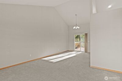 30900 30th Avenue SW, Federal Way, WA 98023 - Photo 2