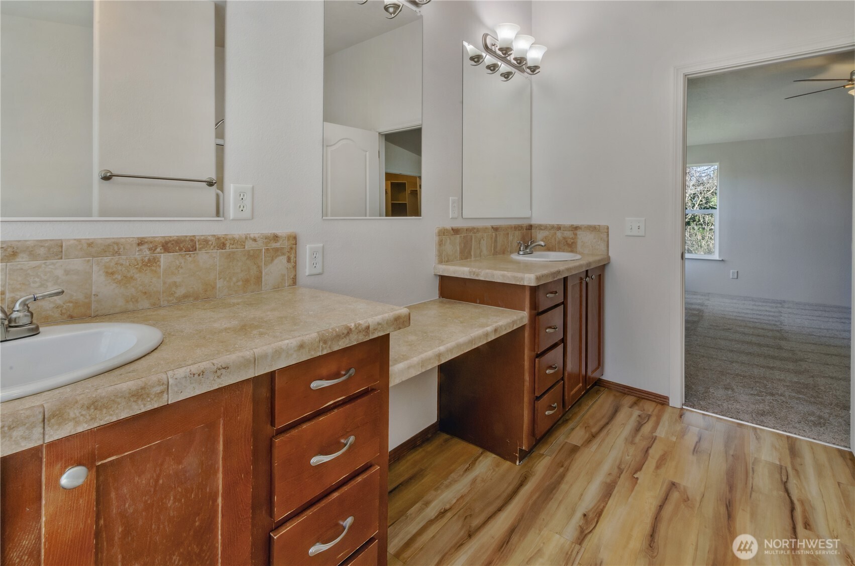 306 E H Street , Shelton, WA 98584