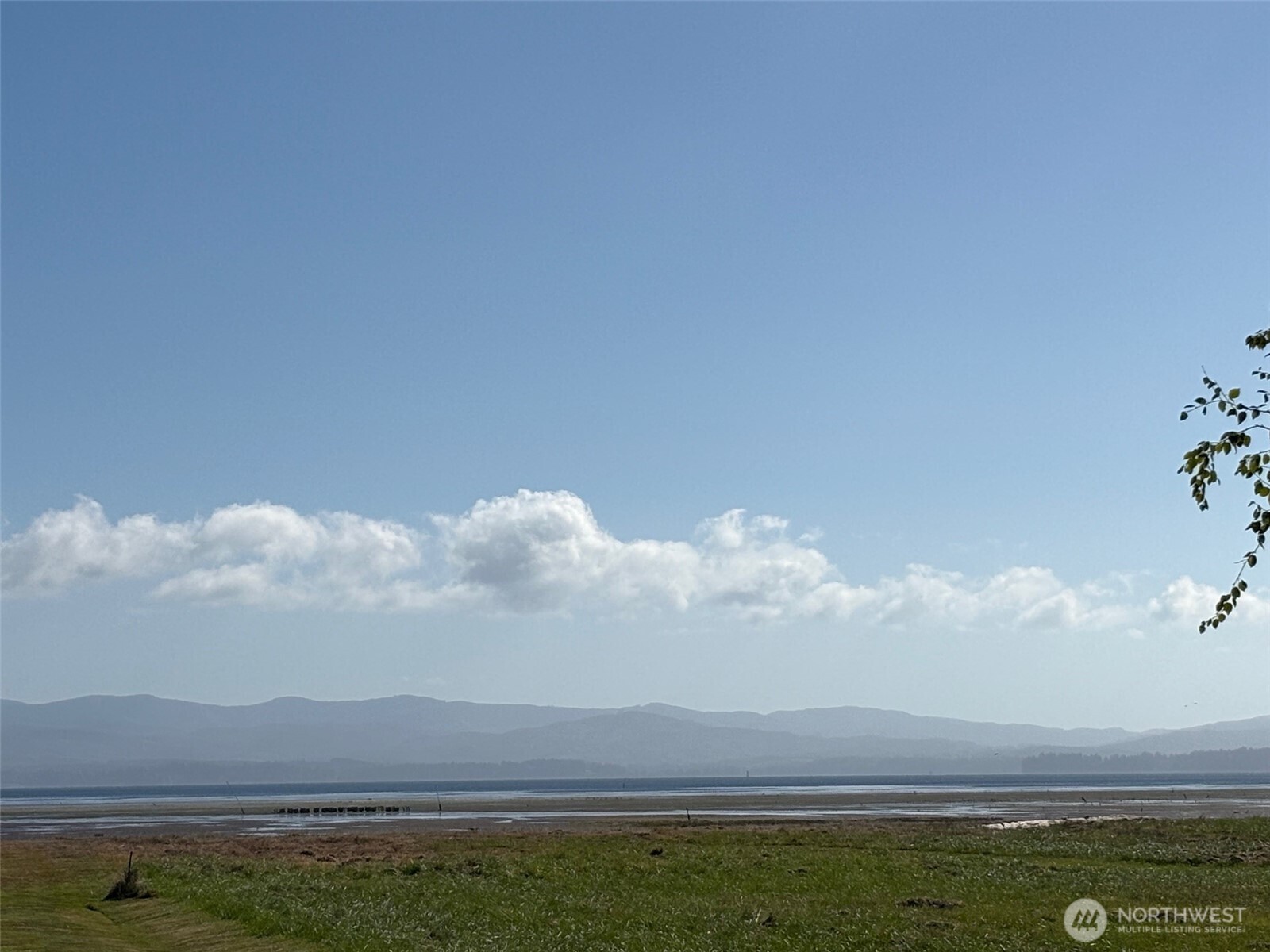 33880 Territory Road , Oysterville, WA 98640