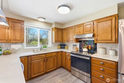 2901 Club Court #316, Mount Vernon, WA 98273 - Photo 11