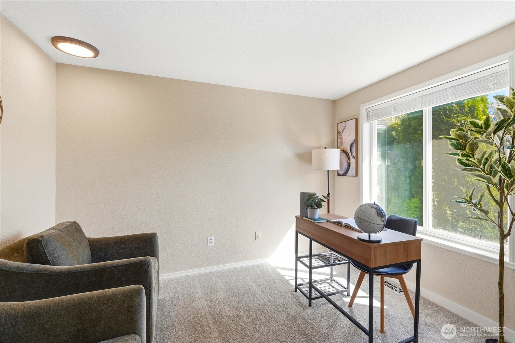 2901 Club Court #316, Mount Vernon, WA 98273