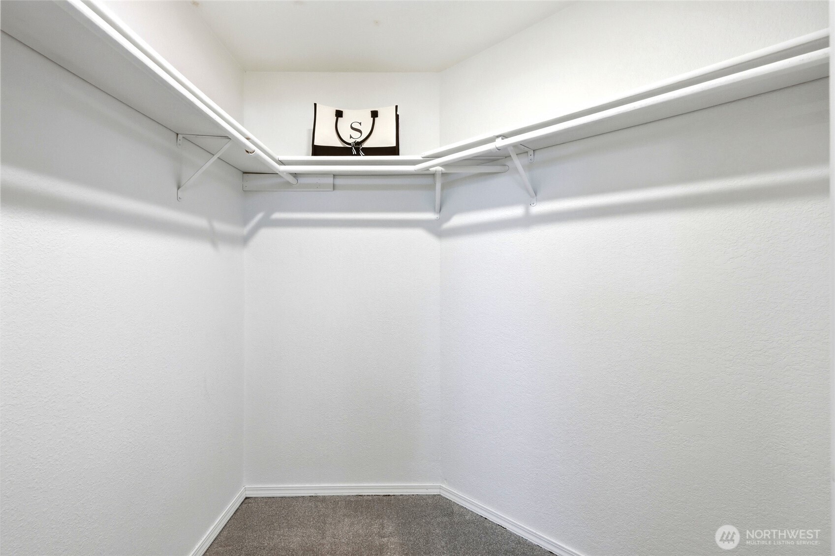 2901 Club Court #316, Mount Vernon, WA 98273