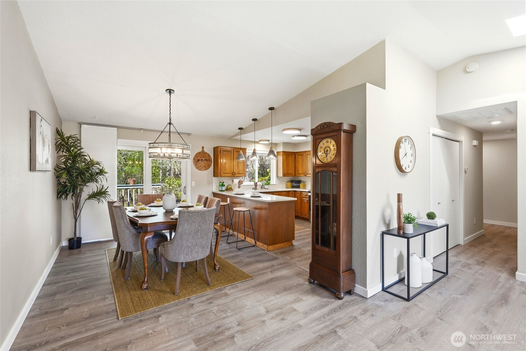 2901 Club Court #316, Mount Vernon, WA 98273