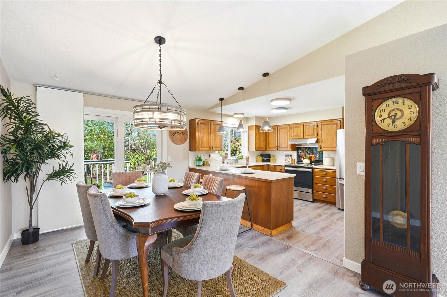 2901 Club Court #316, Mount Vernon, WA 98273