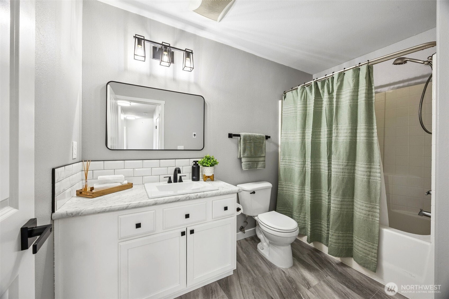 2280 Simmons Street #Unit A, Dupont, WA 98327