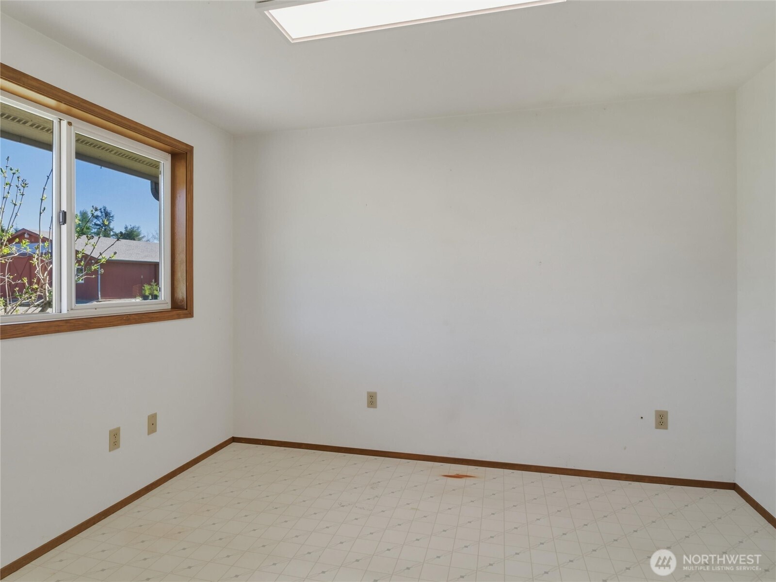 10400 Cristen Court SW, Olympia, WA 98512