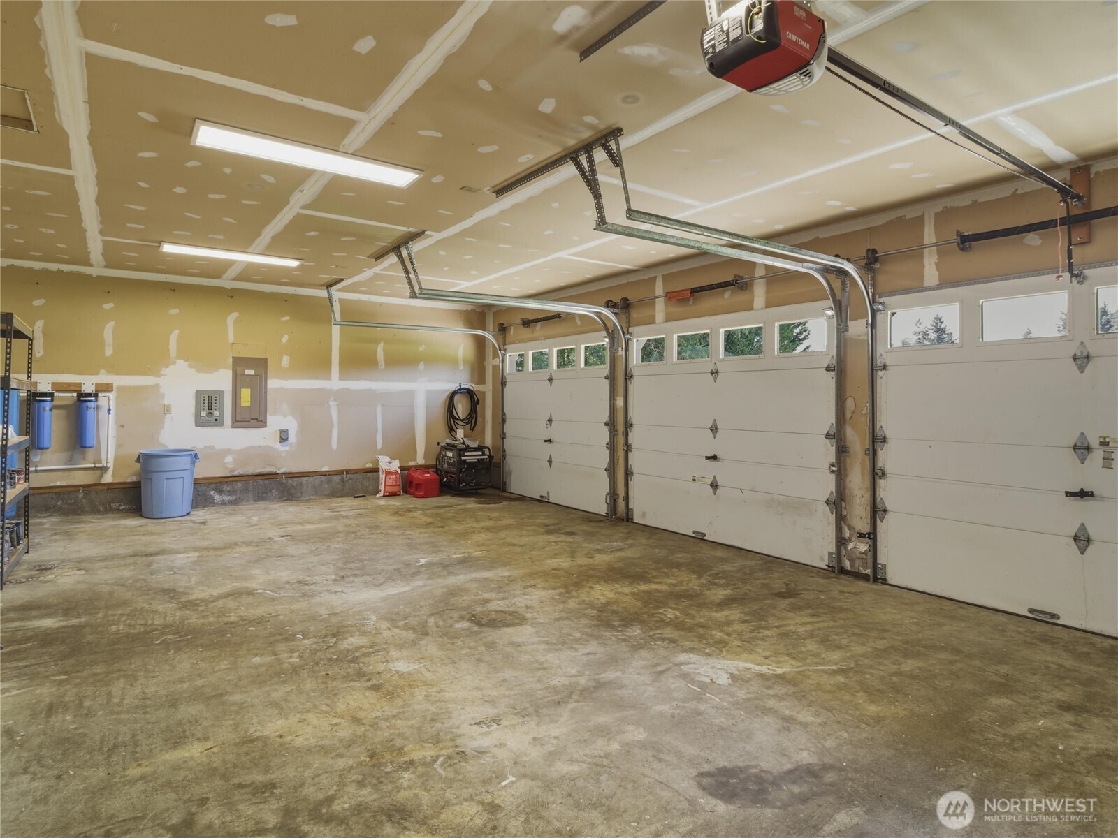 10400 Cristen Court SW, Olympia, WA 98512