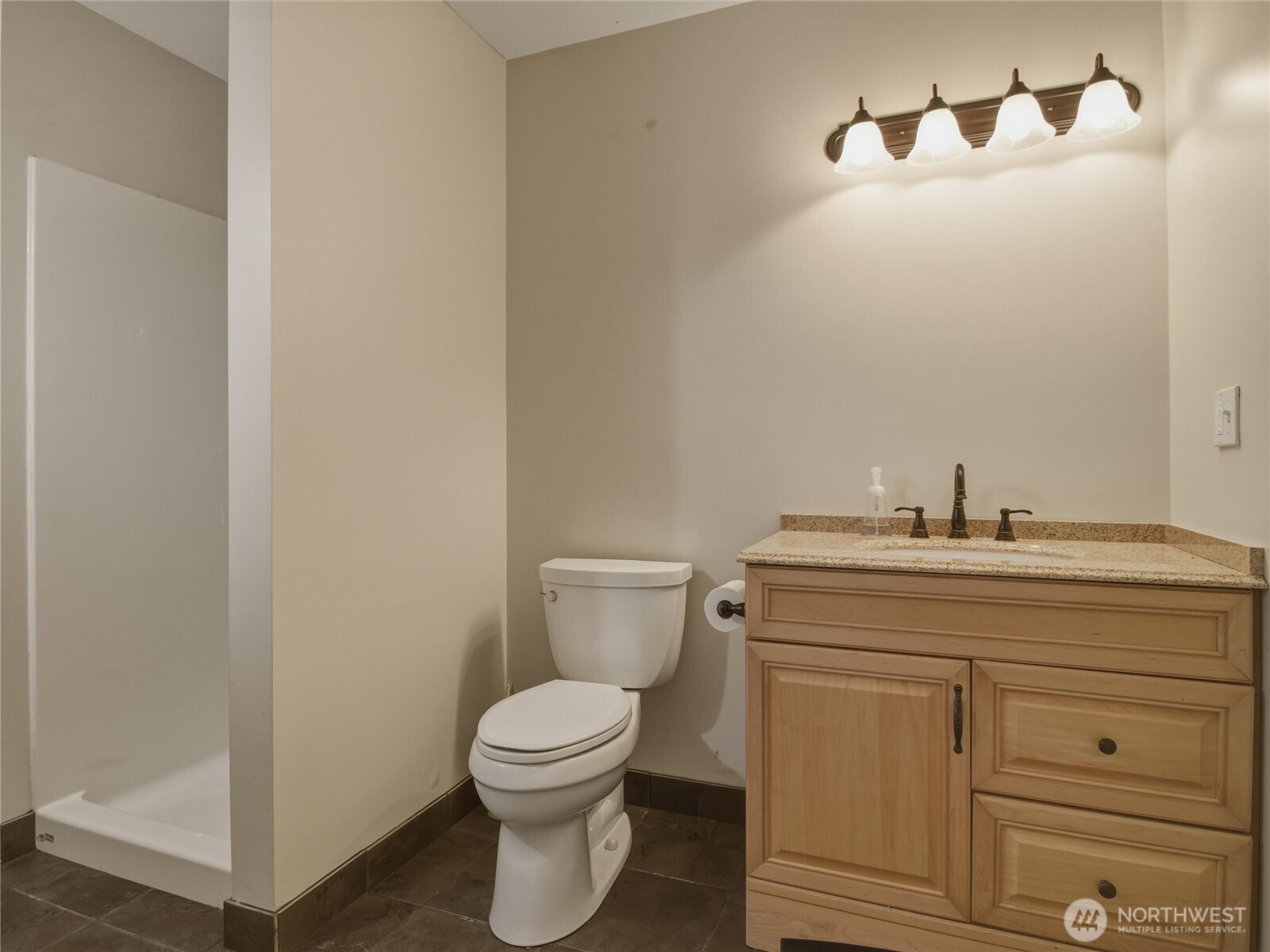 10400 Cristen Court SW, Olympia, WA 98512