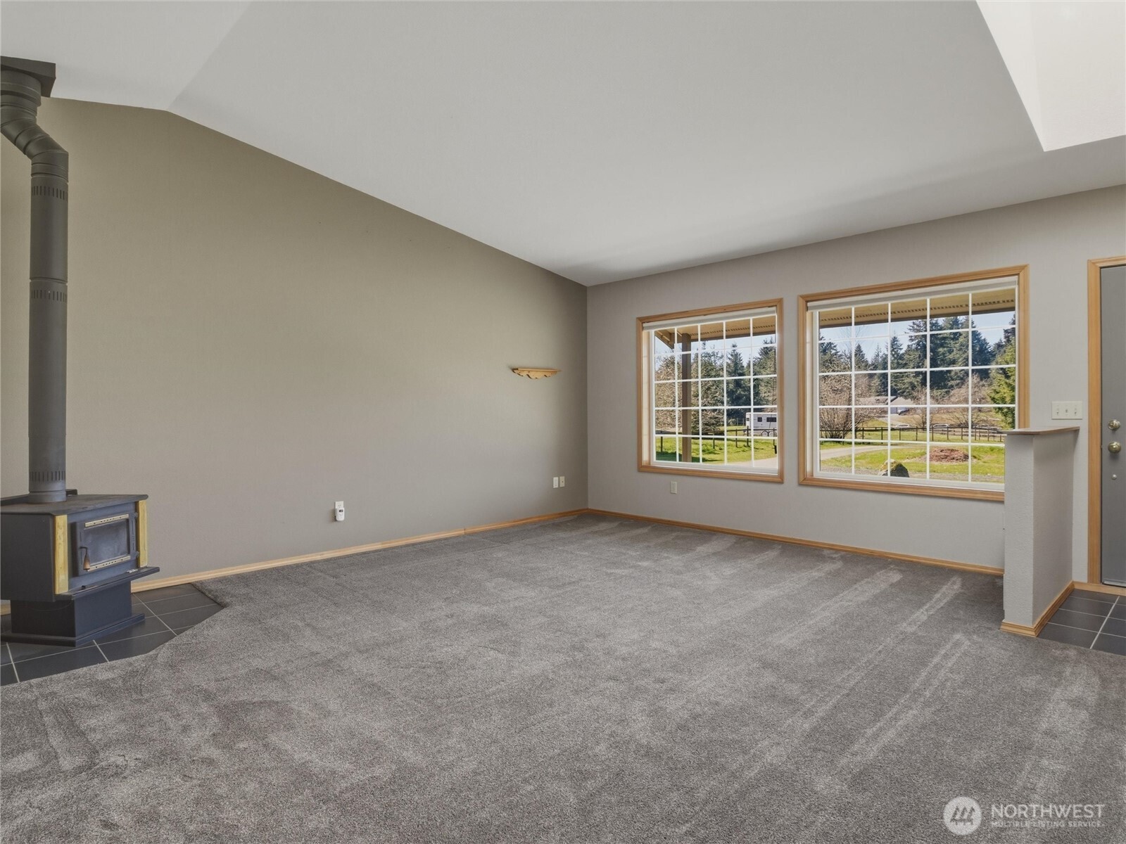 10400 Cristen Court SW, Olympia, WA 98512