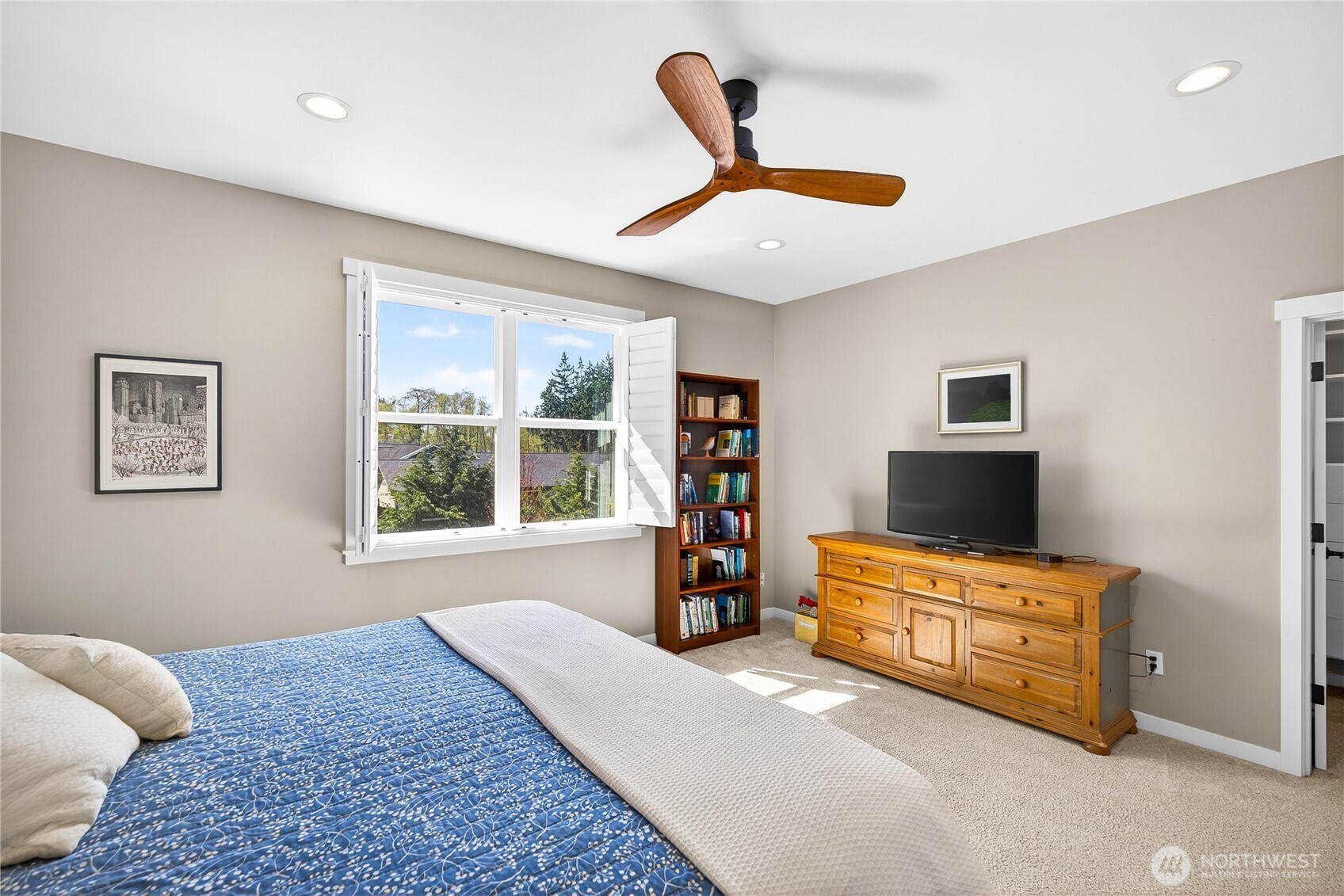 1268 Curtis Wy , Freeland, WA 98249