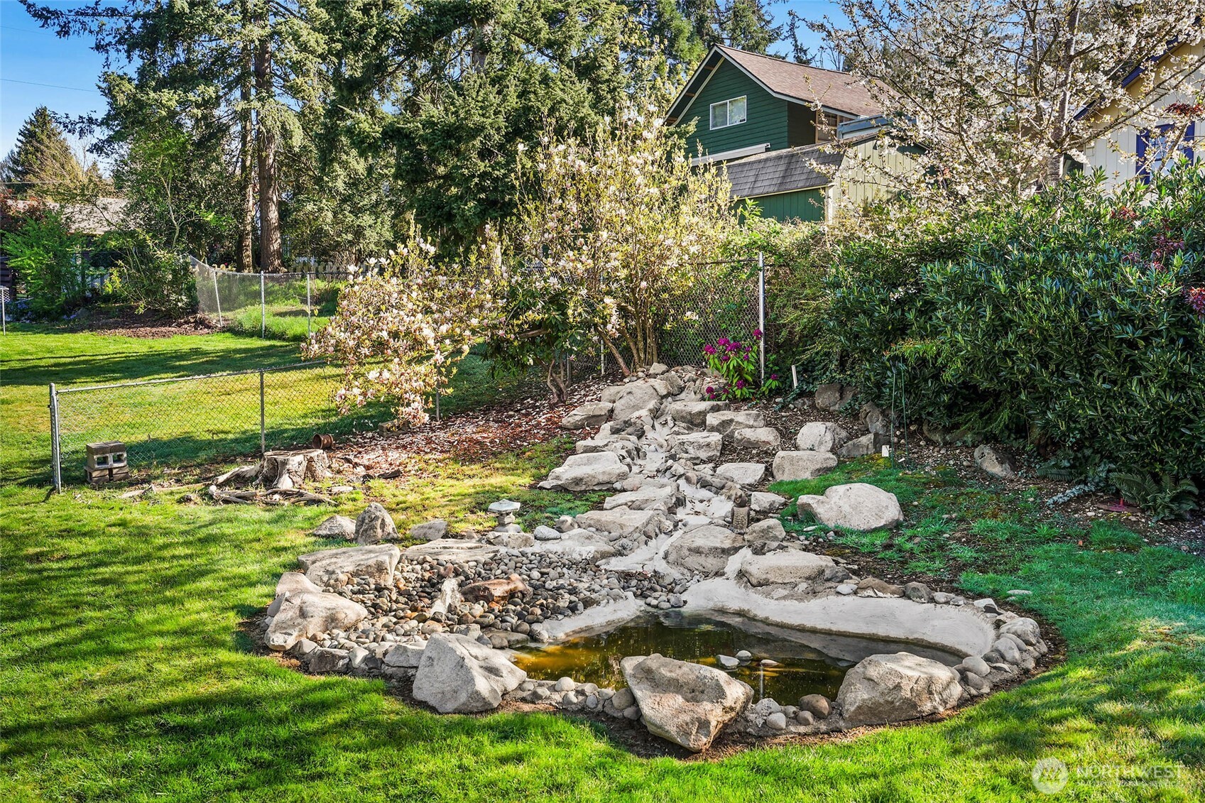 1011 E Smith Street , Kent, WA 98030