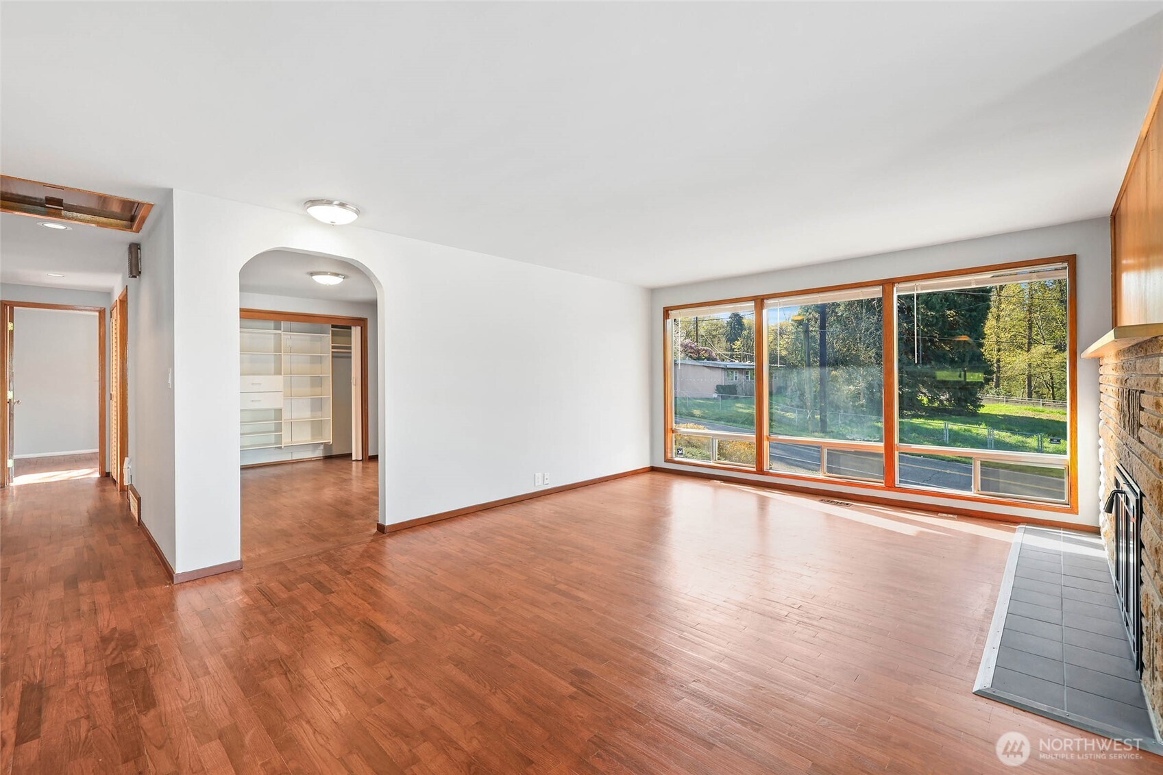 1011 E Smith Street , Kent, WA 98030