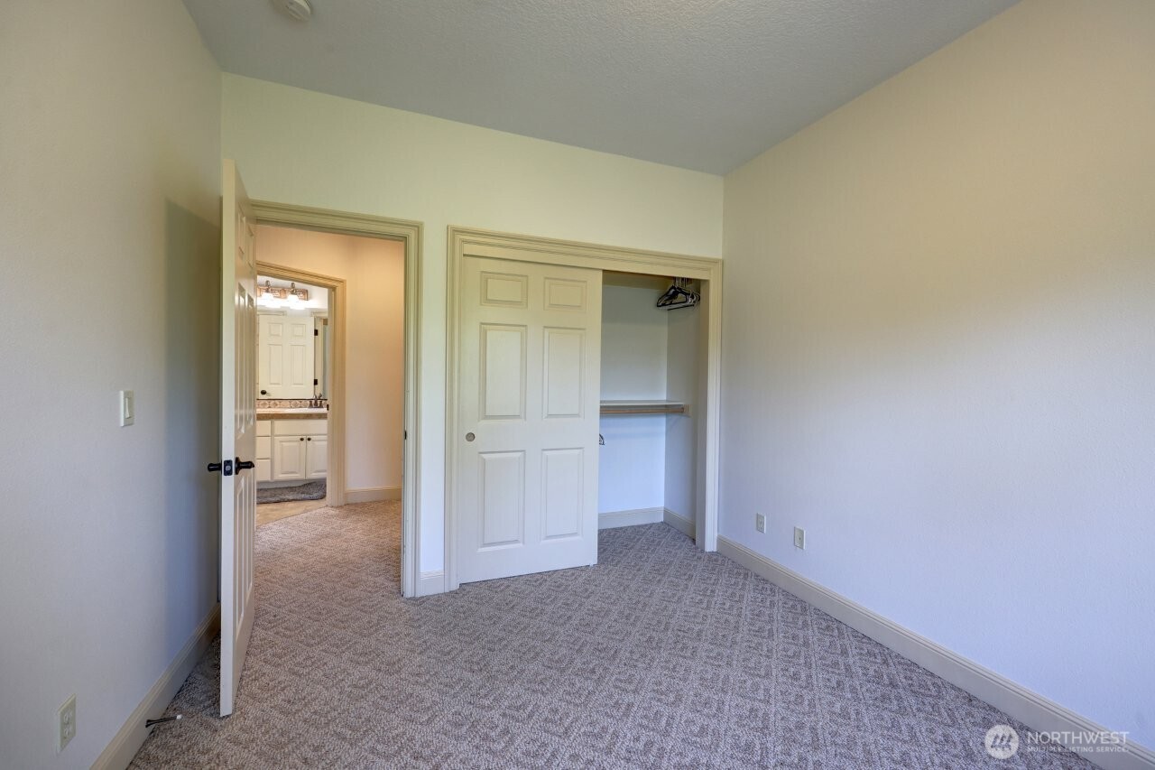 23310 J Street , Ocean Park, WA 98640