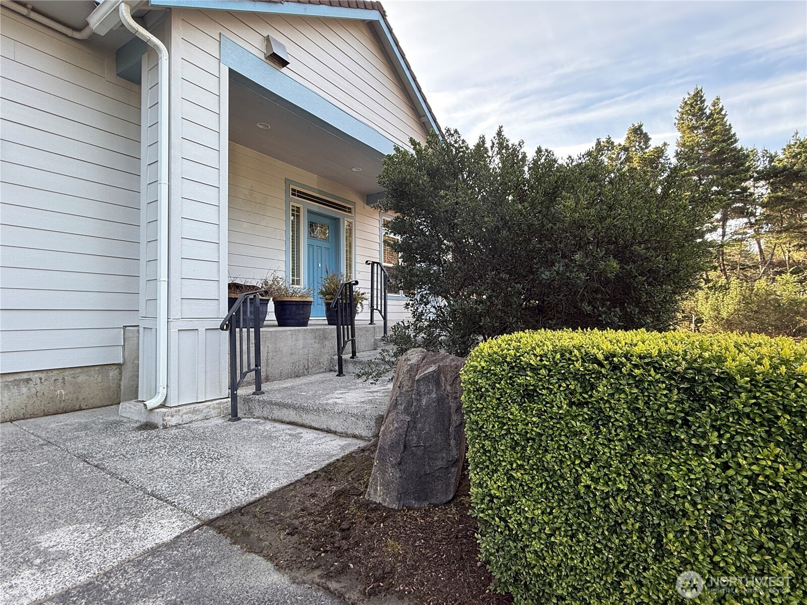 23310 J Street , Ocean Park, WA 98640