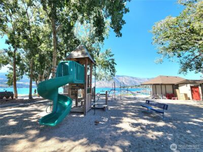1 Lodge 614-H , Manson, WA 98831 - Photo 32