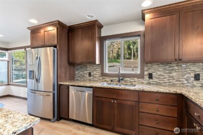 8726 Fruitland Avenue E, Puyallup, WA 98371 - Photo 8