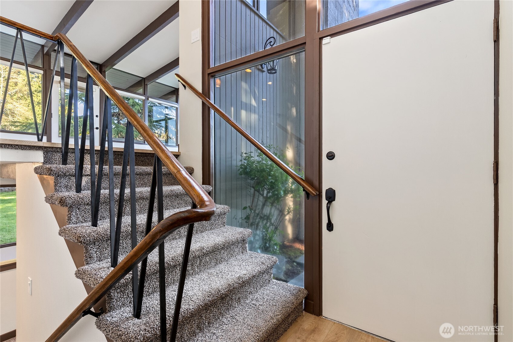 8726 Fruitland Avenue E, Puyallup, WA 98371