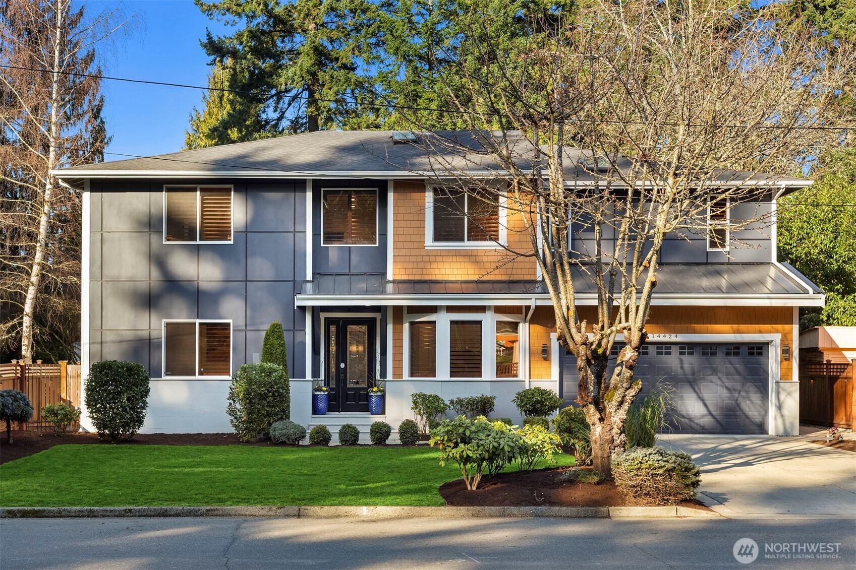 14424 SE 17th Street , Bellevue, WA 98007