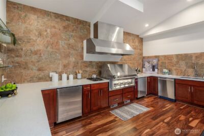 14424 SE 17th Street , Bellevue, WA 98007 - Photo 17