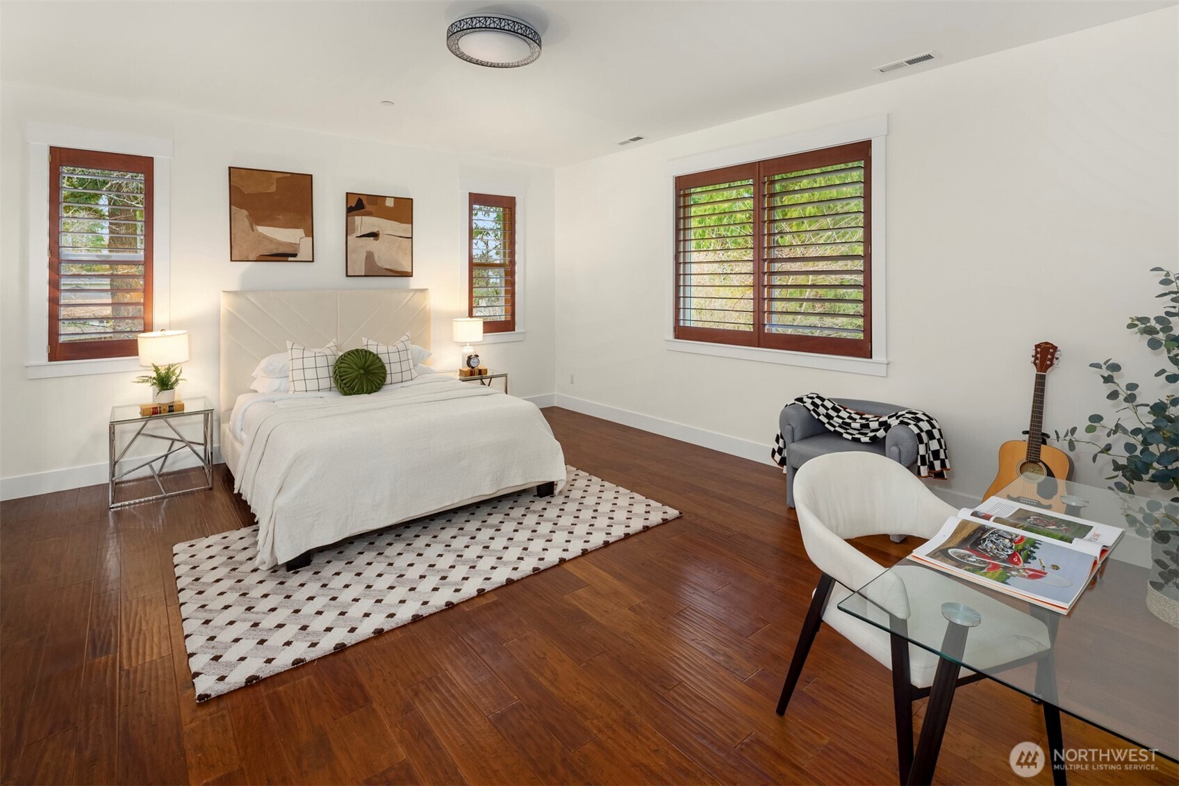 14424 SE 17th Street , Bellevue, WA 98007