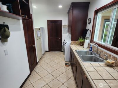 1343 Bussell Road , Walla Walla, WA 99362 - Photo 11