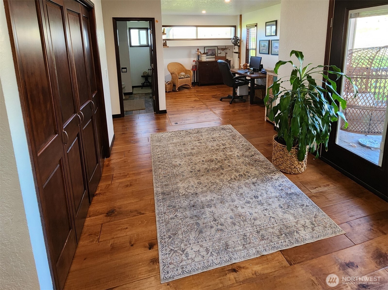 1343 Bussell Road , Walla Walla, WA 99362