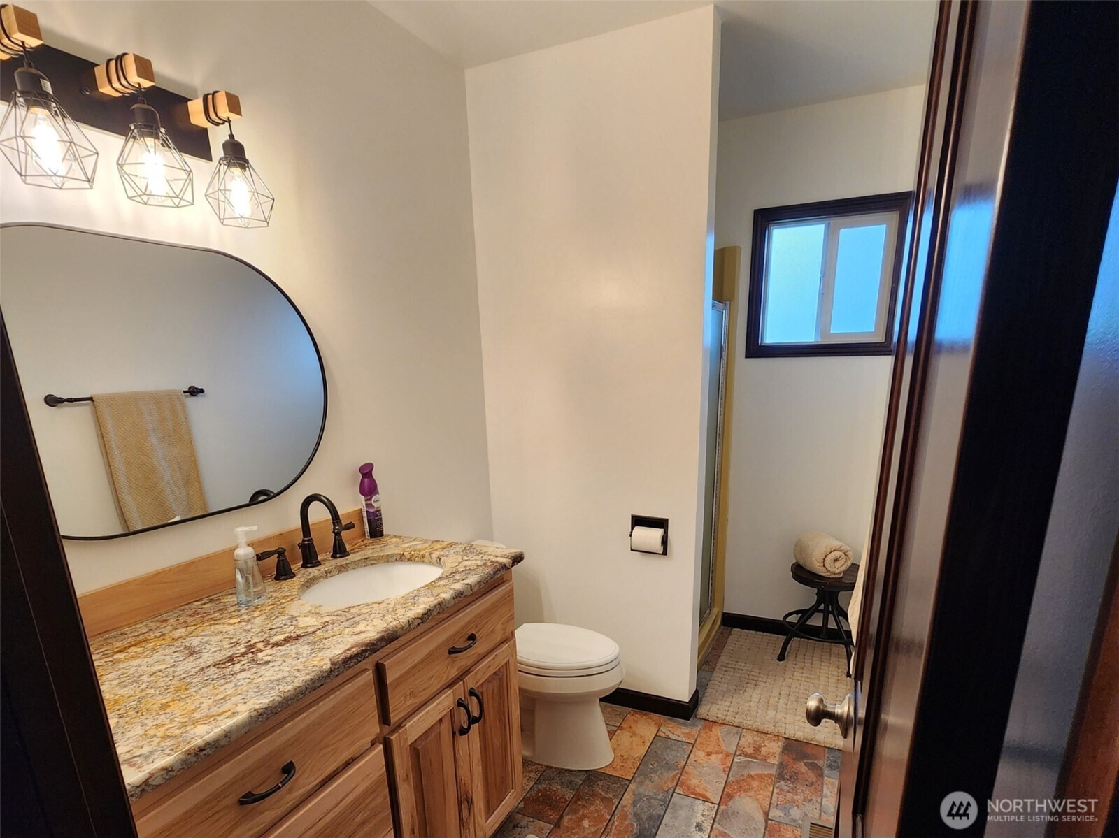 1343 Bussell Road , Walla Walla, WA 99362