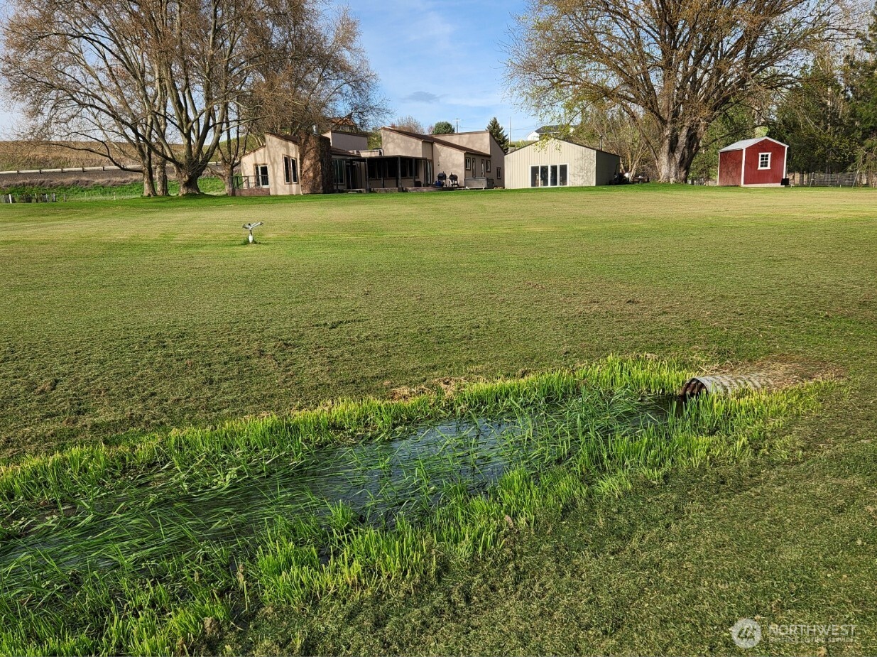 1343 Bussell Road , Walla Walla, WA 99362