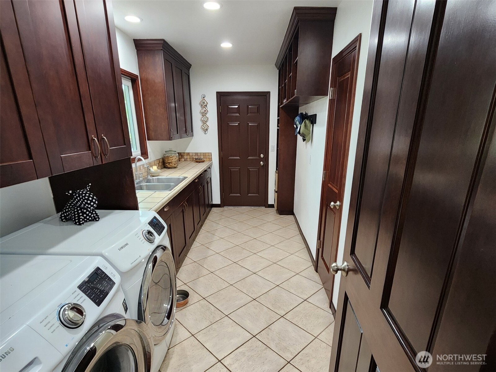 1343 Bussell Road , Walla Walla, WA 99362