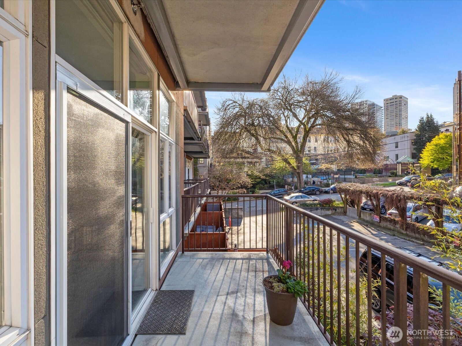 303 E Pike St #406, Seattle, WA 98122