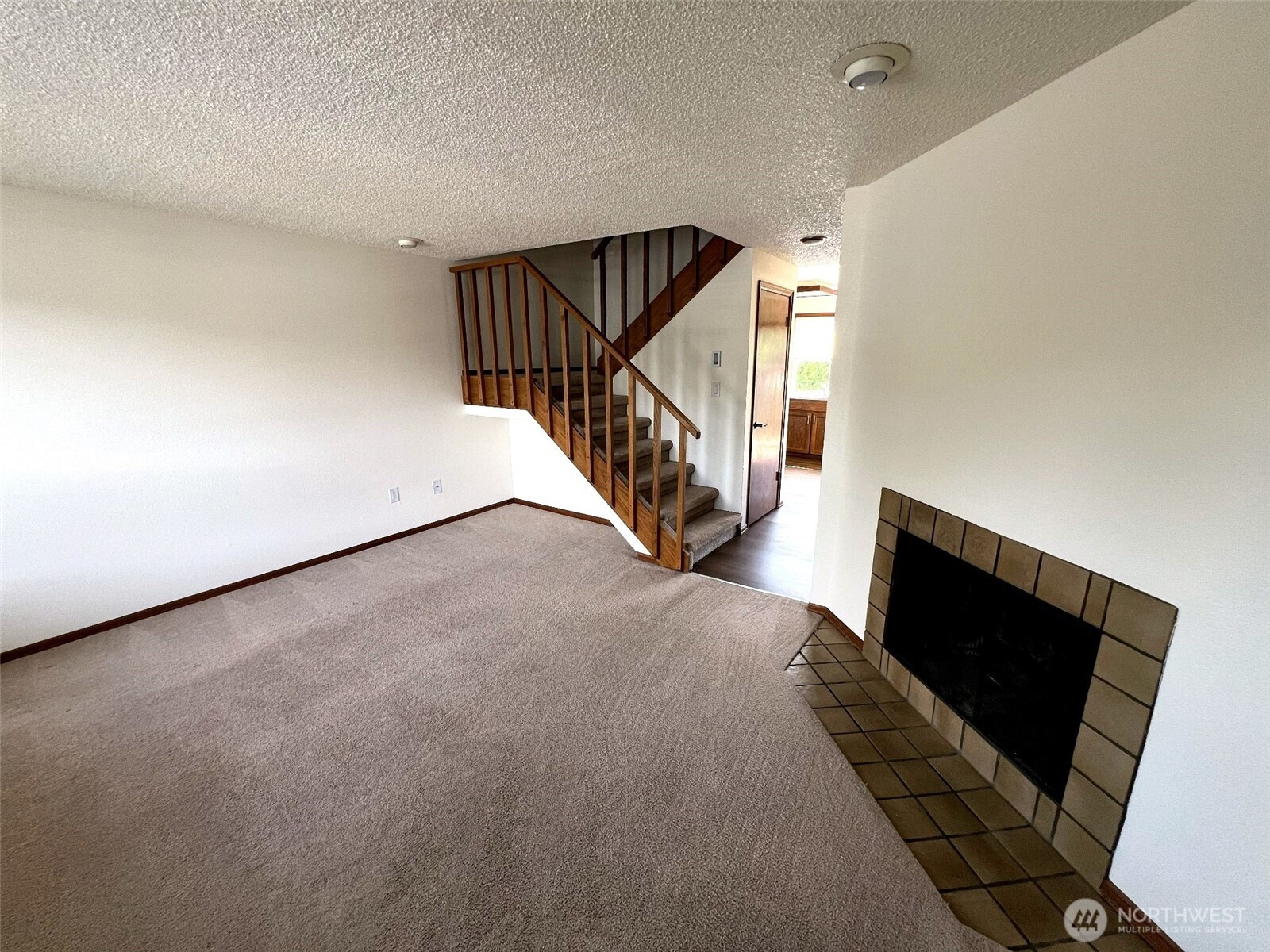 8424 8428 6th Avenue , Tacoma, WA 98465