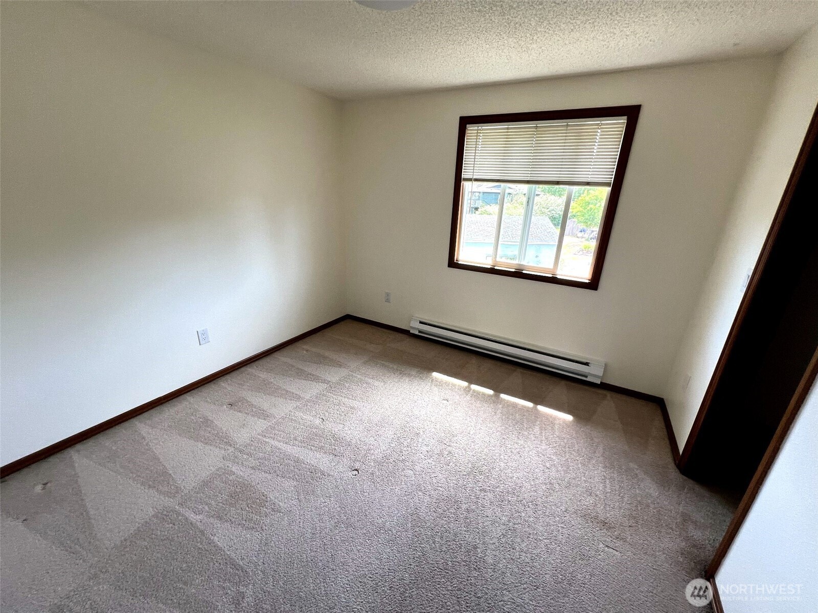 8424 8428 6th Avenue , Tacoma, WA 98465