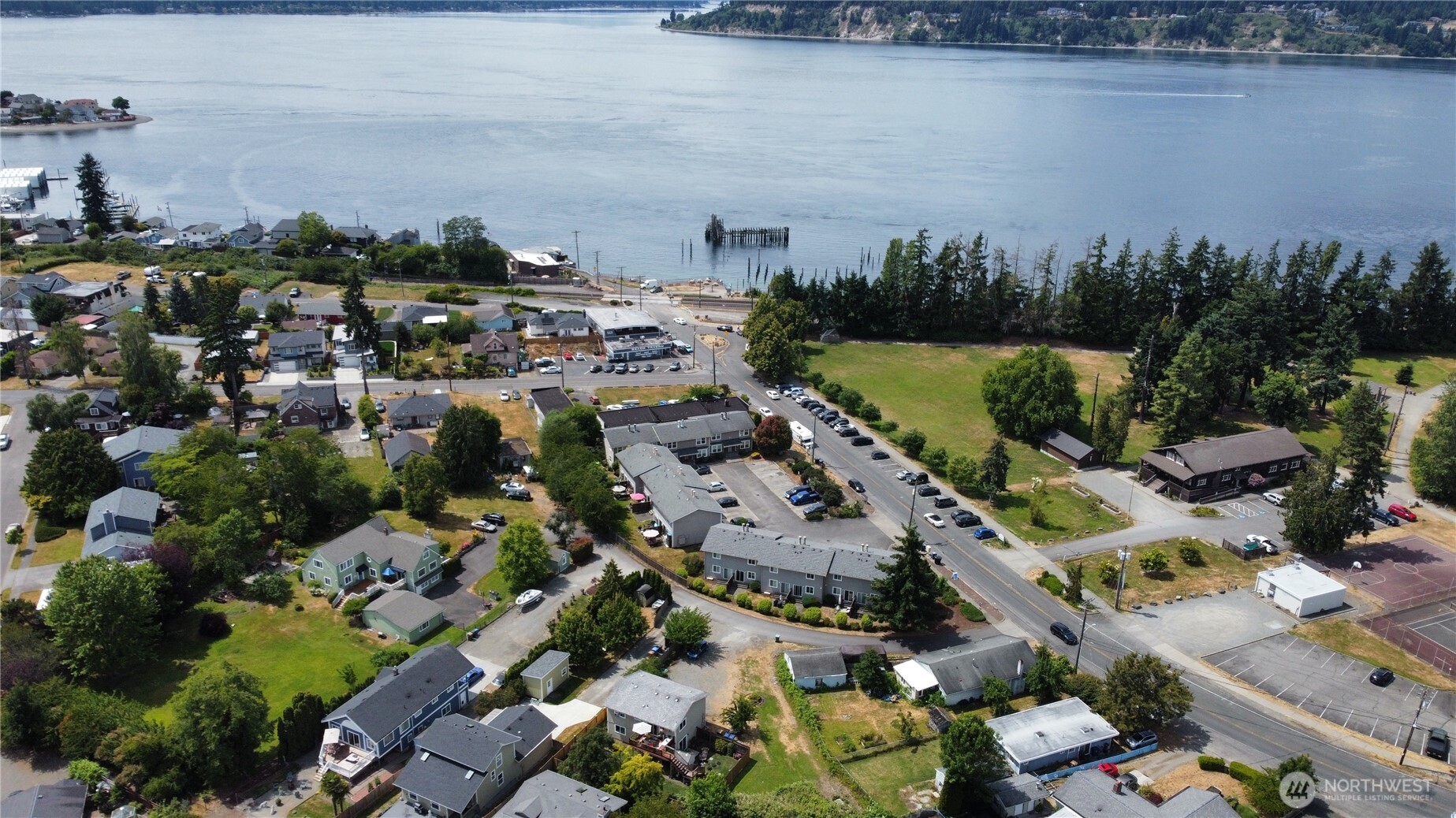 8424 8428 6th Avenue , Tacoma, WA 98465