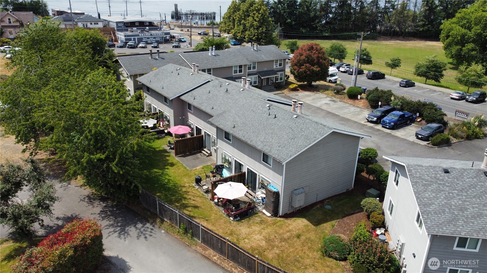 8424 8428 6th Avenue , Tacoma, WA 98465