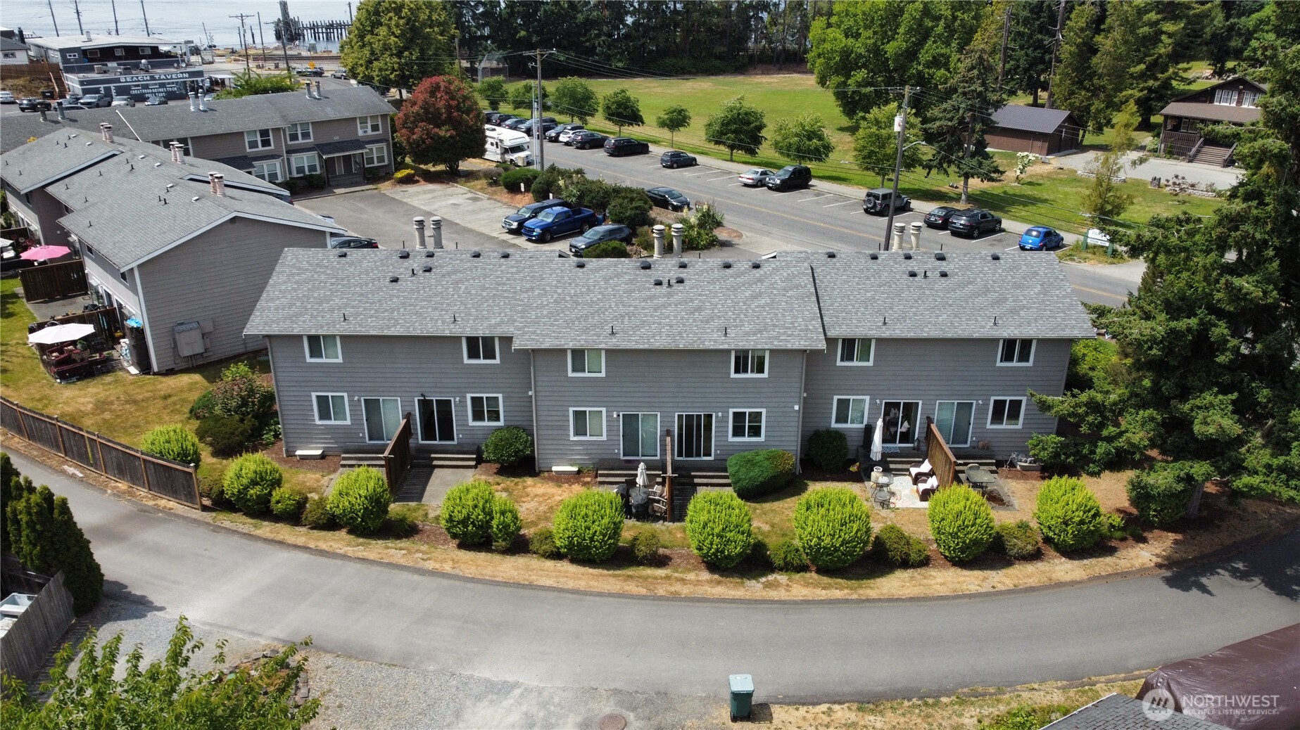 8424 8428 6th Avenue , Tacoma, WA 98465