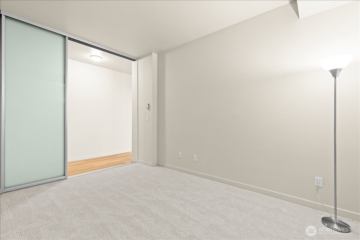 2960 Eastlake Avenue E #111, Seattle, WA 98102