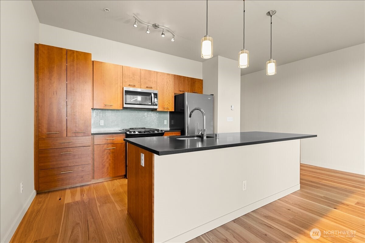 2960 Eastlake Avenue E #111, Seattle, WA 98102
