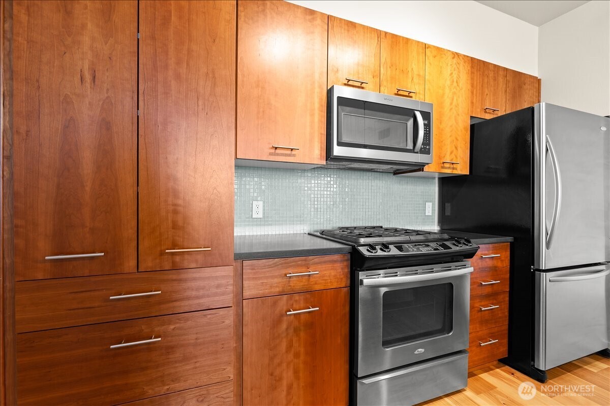 2960 Eastlake Avenue E #111, Seattle, WA 98102
