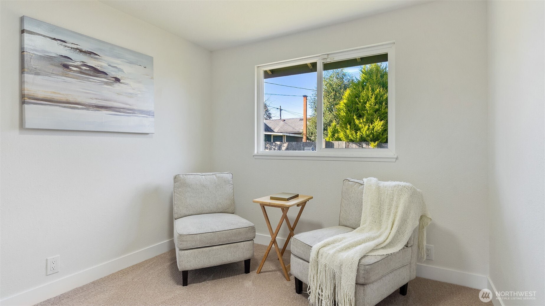 2520 Chestnut Street , Everett, WA 98201-3245