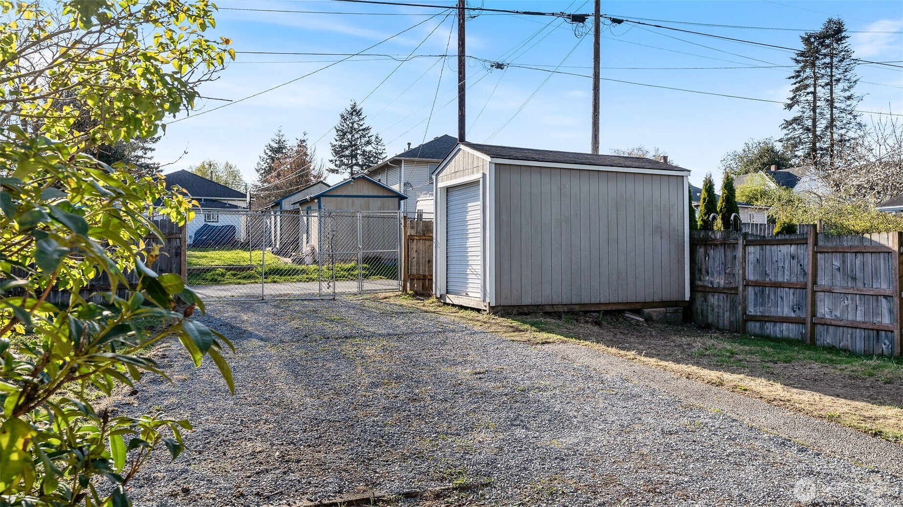 2520 Chestnut Street , Everett, WA 98201-3245
