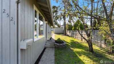 2520 Chestnut Street , Everett, WA 98201-3245 - Photo 25